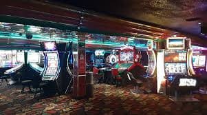 Jelajahi kategori permainan sportsbook dan live casino unggulan di Dewa77